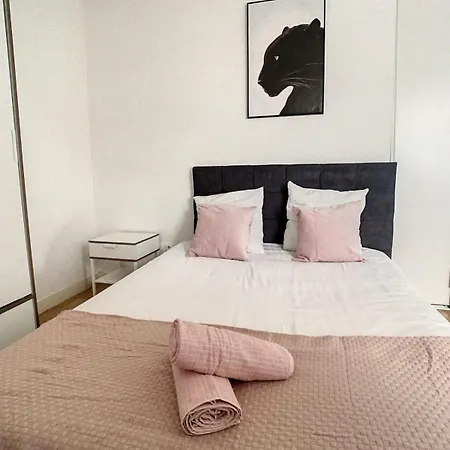 Apartment Grand Renove Paris Et Disneyland 4pers