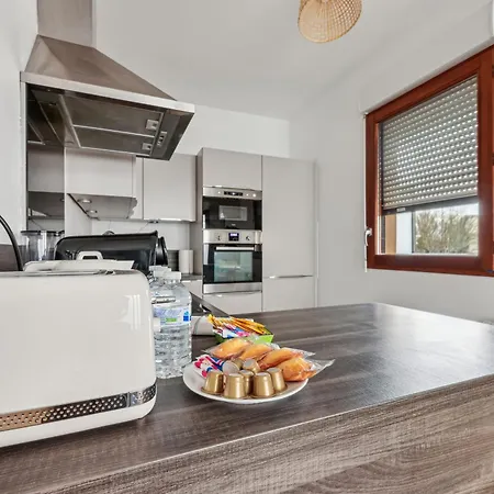 Grand Renove Paris Et Disneyland 4pers Apartment *